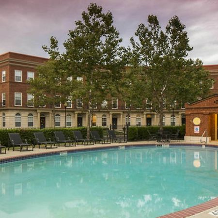 Aparthotel Bridgestreet At Easton Commons Columbus Esterno foto